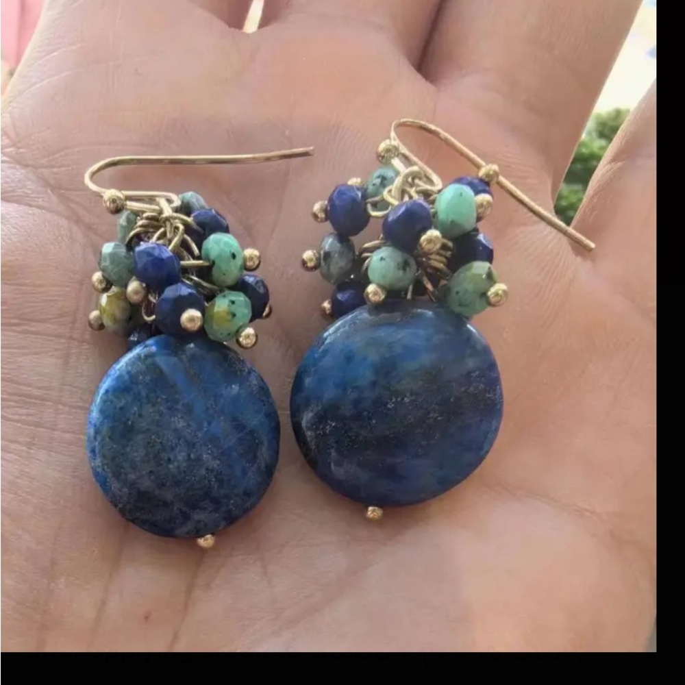 Elegant Blue and Green Beaded Earrings - Picture 5 of 12